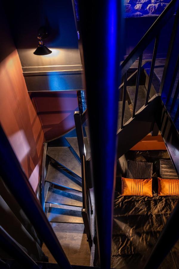 Cherie Cherry - Romantic And Bdsm House Briey Zewnętrze zdjęcie